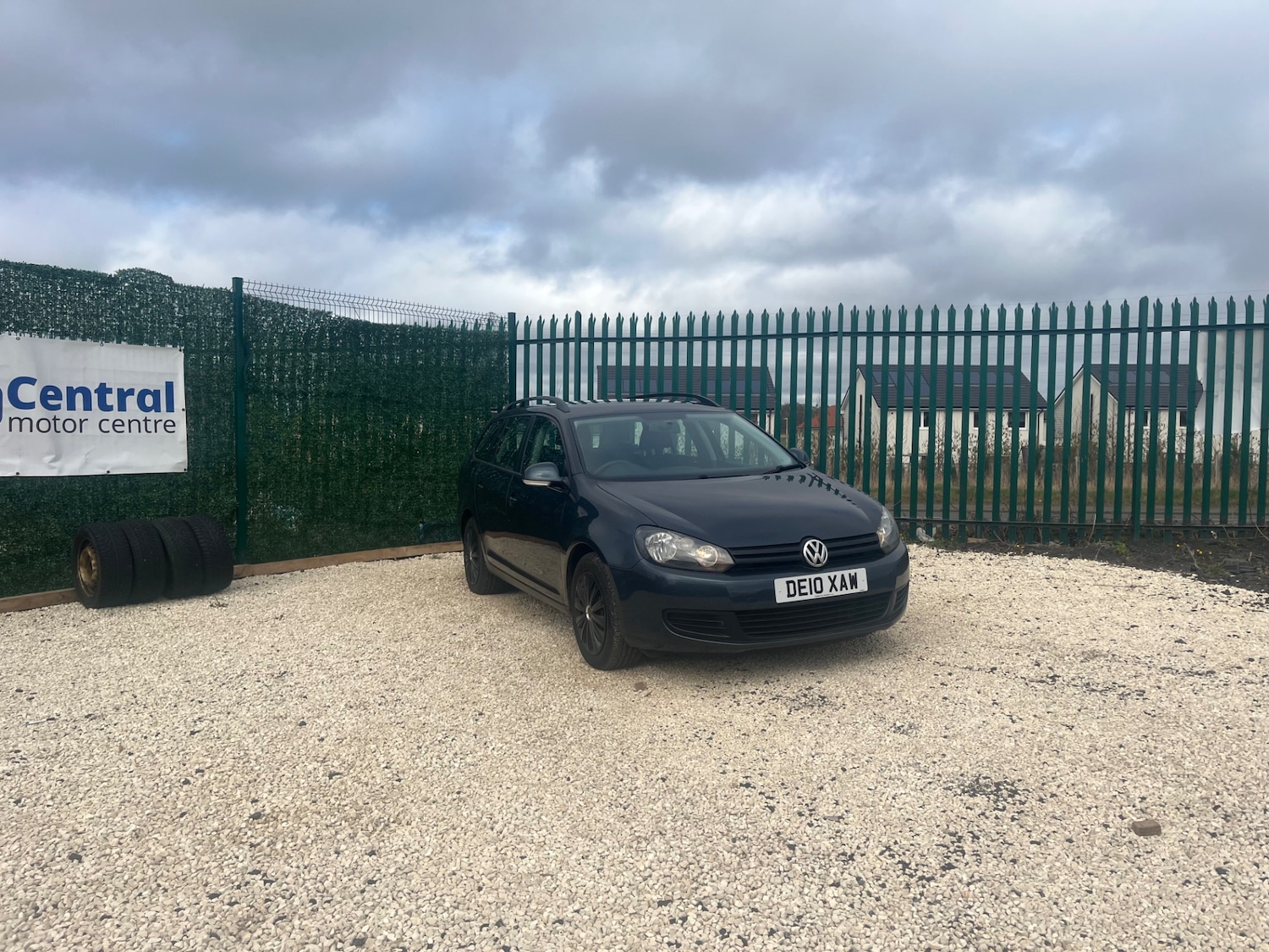 Used Volkswagen Golf 2010 for sale - 77819048: Photo 2