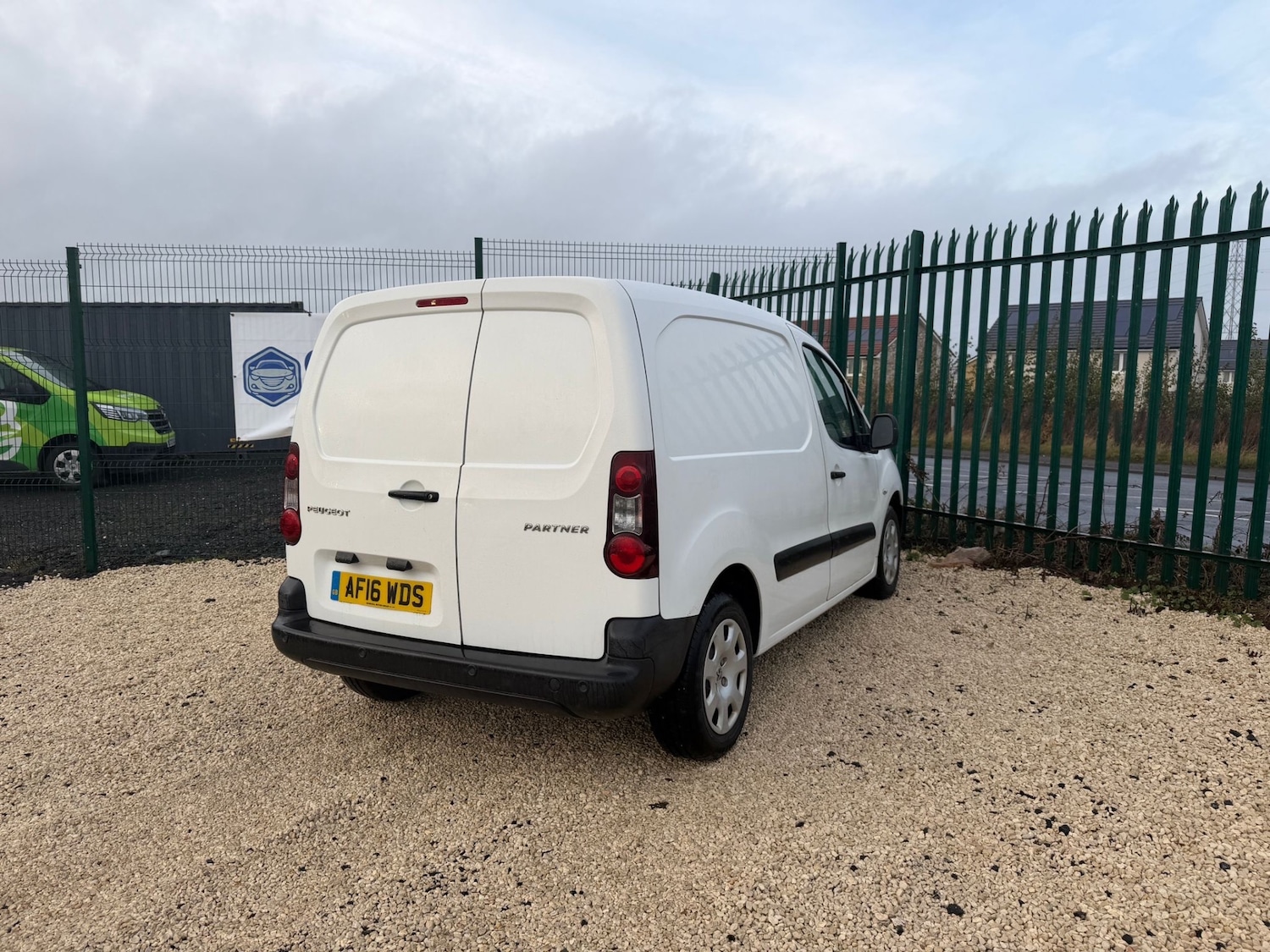 Used Peugeot Partner 2016 for sale - 77896828: Photo 3