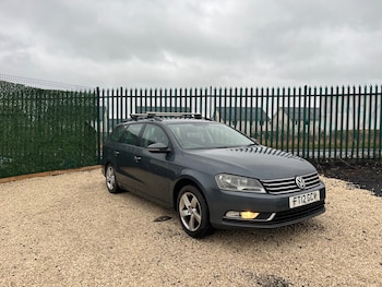 Used Volkswagen Passat 2012 for sale - 77501859: Photo