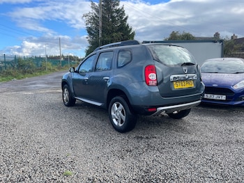 Used Dacia Duster 2013 for sale - 75972593: Photo
