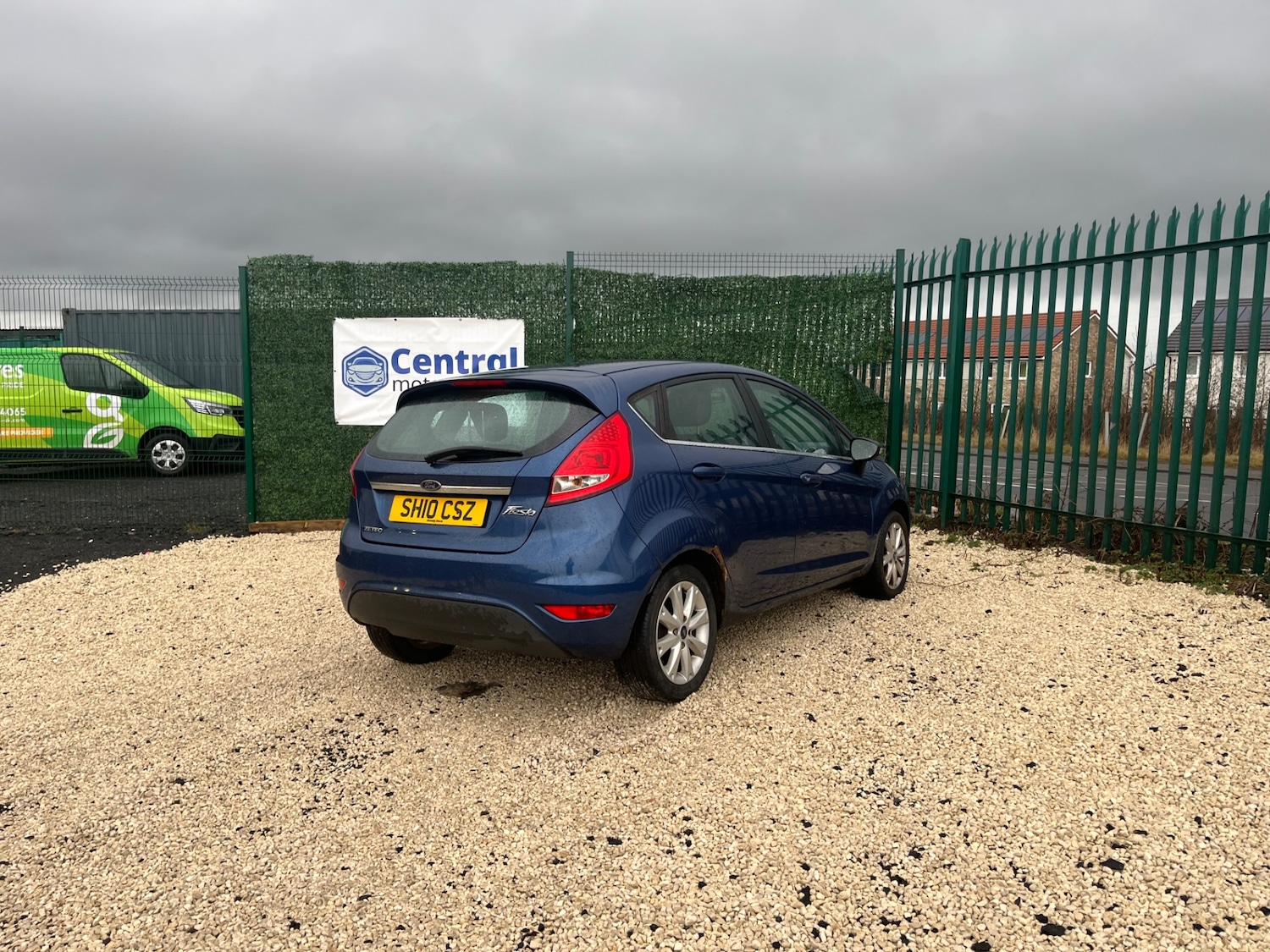 Used Ford Fiesta 2010 for sale - 77337857: Photo 3