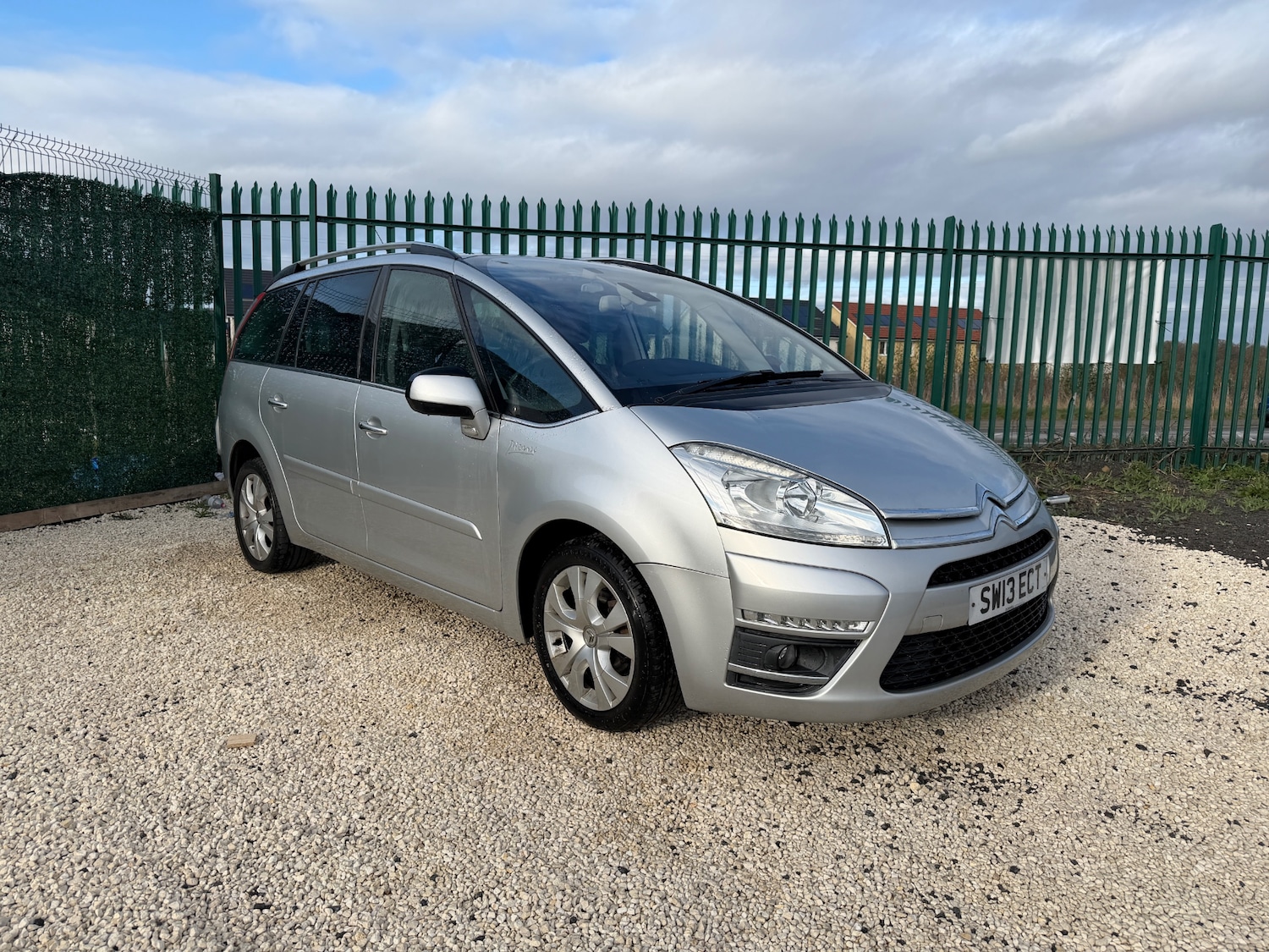 Used Citroen Grand C4 Picasso 2013 for sale - 78082009: Photo 2
