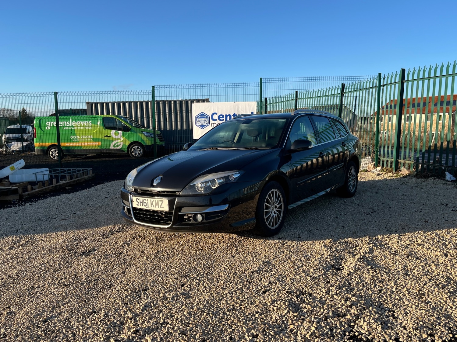 Used Renault Laguna 2011 for sale - 77195553: Photo 2