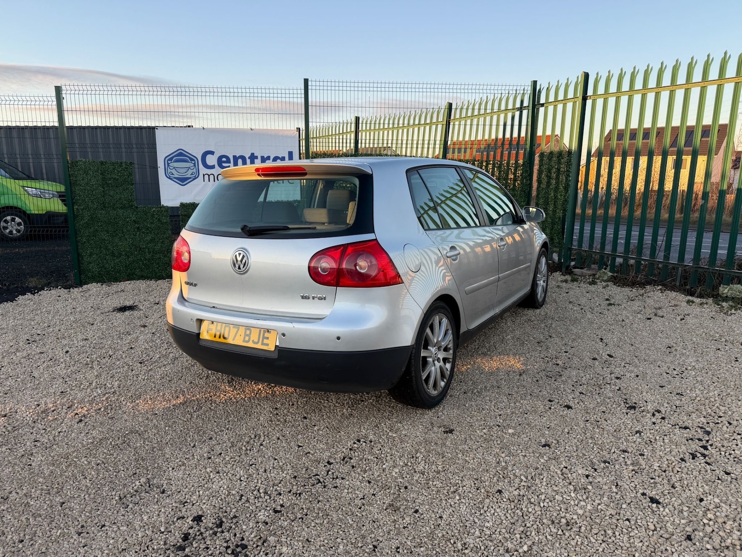 Used Volkswagen Golf 2007 for sale - 77249048: Photo 3