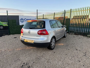 Used Volkswagen Golf 2007 for sale - 77249048: Photo