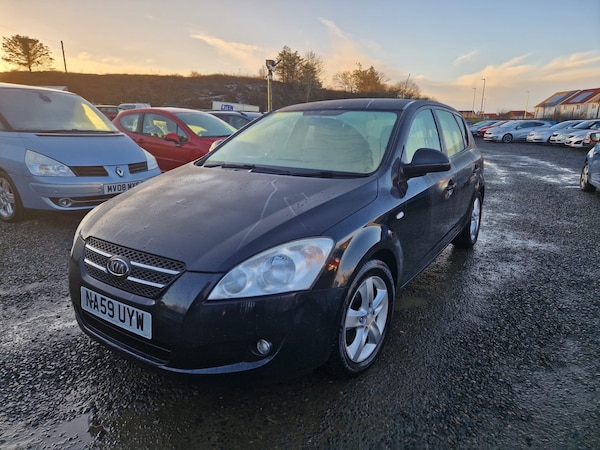 Used Kia Ceed 2009 for sale - 73827785: Photo 2