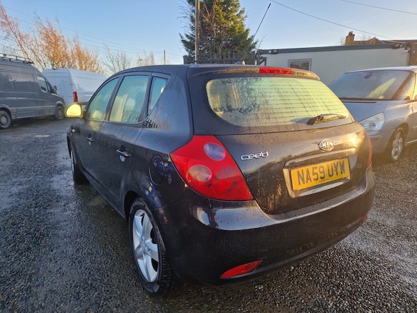 Used Kia Ceed 2009 for sale - 73827785: Photo 3