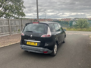 Used Renault Scenic 2012 for sale - 79344210: Photo