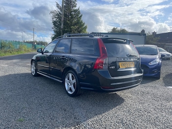 Used Volvo V50 2009 for sale - 75984509: Photo
