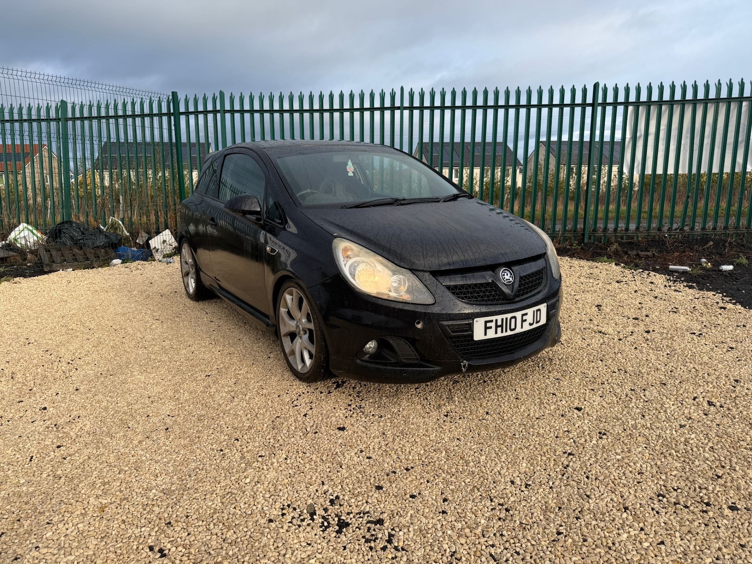 Used Vauxhall Corsa 2010 for sale - 76720388: Photo 1