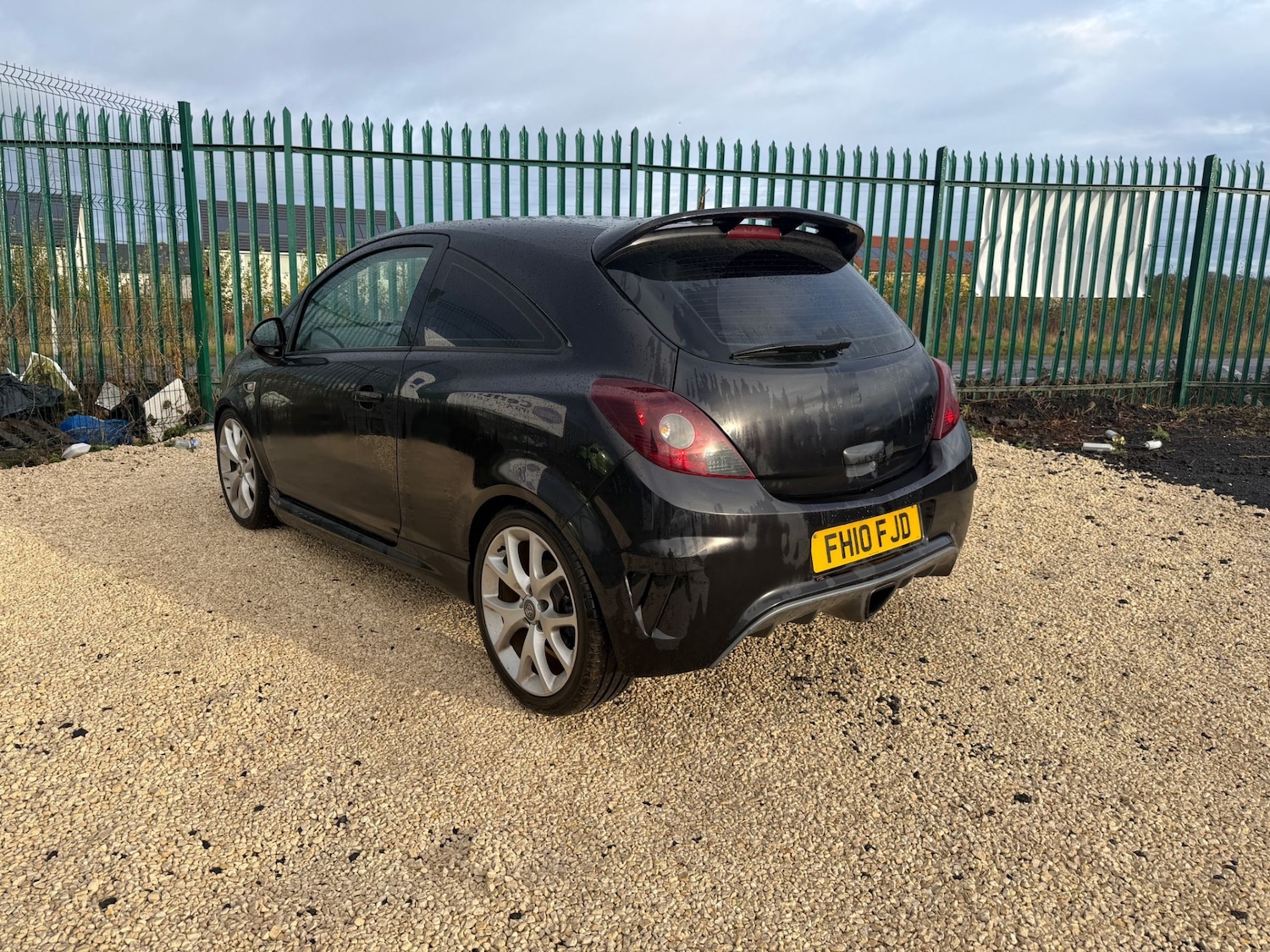 Used Vauxhall Corsa 2010 for sale - 76720388: Photo 4