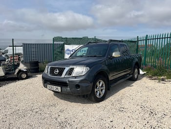 Used Nissan Navara 2015 for sale - 79639020: Photo