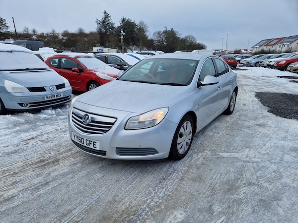 Used Vauxhall Insignia 2010 for sale - 73838196: Photo 2