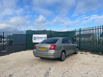 Used Toyota Avensis 2005 for sale - 77801944: Photo