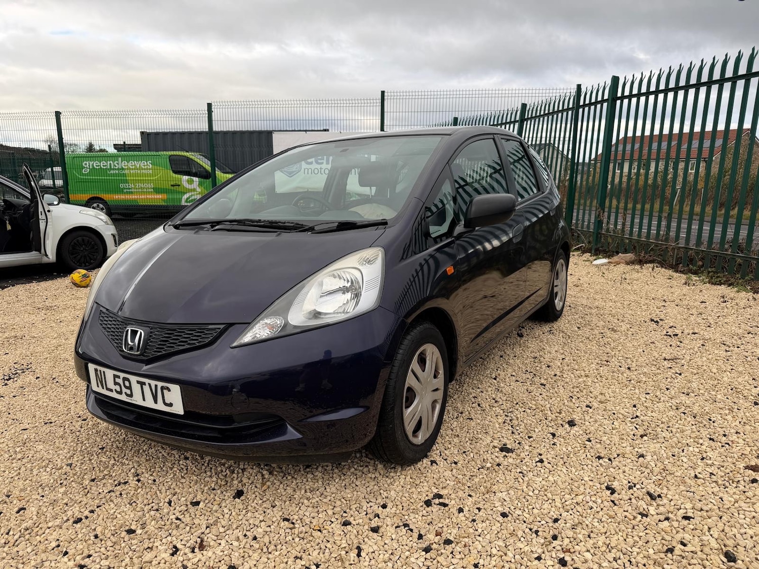 Used Honda Jazz 2009 for sale - 76682527: Photo 1