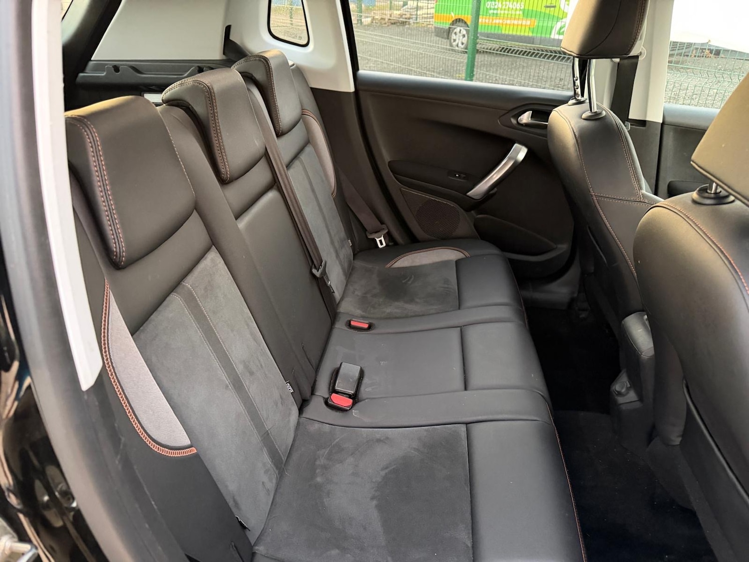 Used Peugeot 2008 2015 for sale - 76603019: Photo 6