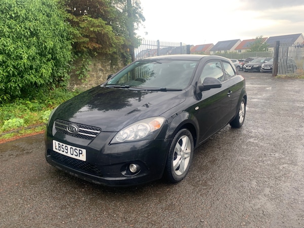 Cheap Kia Pro Ceed 2009 (59) - 1.6 2 3dr for sale in Kirknewton, West Lothian