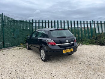 Used Vauxhall Astra 2009 for sale - 79720497: Photo