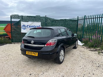 Used Vauxhall Astra 2009 for sale - 79720497: Photo