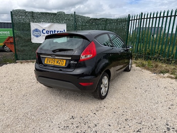 Used Ford Fiesta 2009 for sale - 78767811: Photo