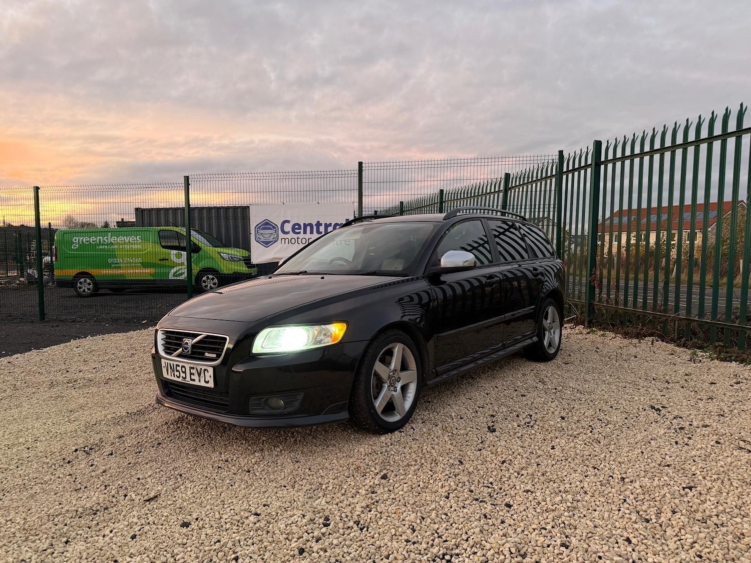 Used Volvo V50 2009 for sale - 76603028: Photo 1