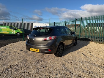 Used Mazda Mazda3 2013 for sale - 76626448: Photo