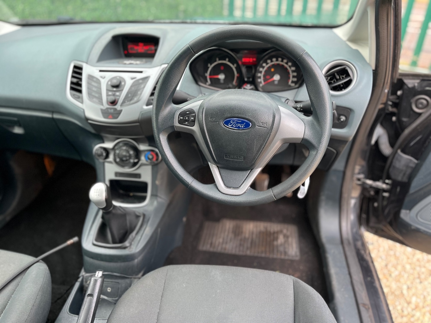 Used Ford Fiesta 2011 for sale - 77579845: Photo 6