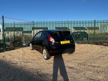 Used Ford Fiesta 2016 for sale - 77195544: Photo