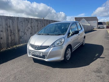 Used Honda Jazz 2013 for sale - 79801270: Photo
