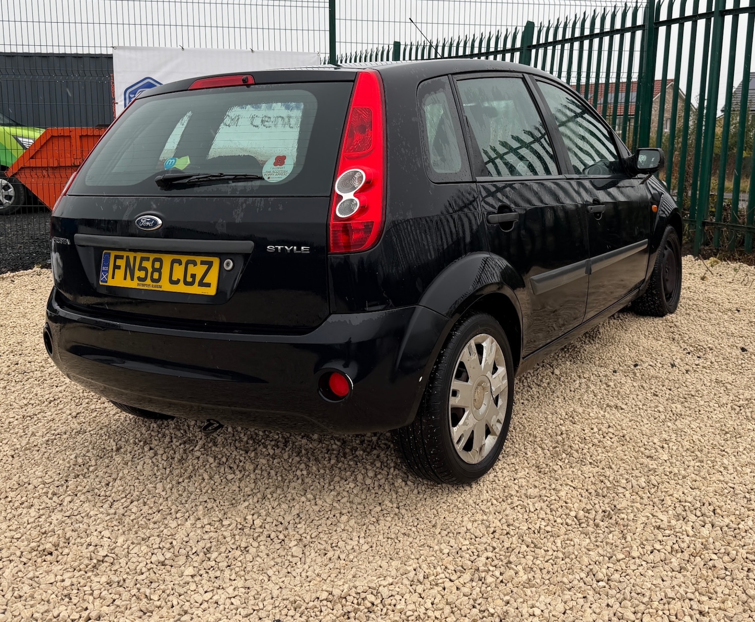 Used Ford Fiesta 2009 for sale - 76365243: Photo 4