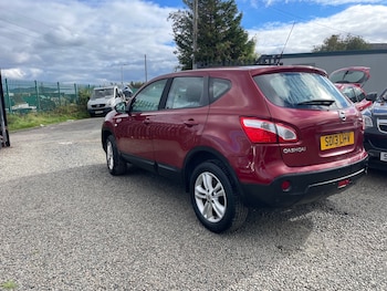Used Nissan Qashqai 2013 for sale - 76037292: Photo