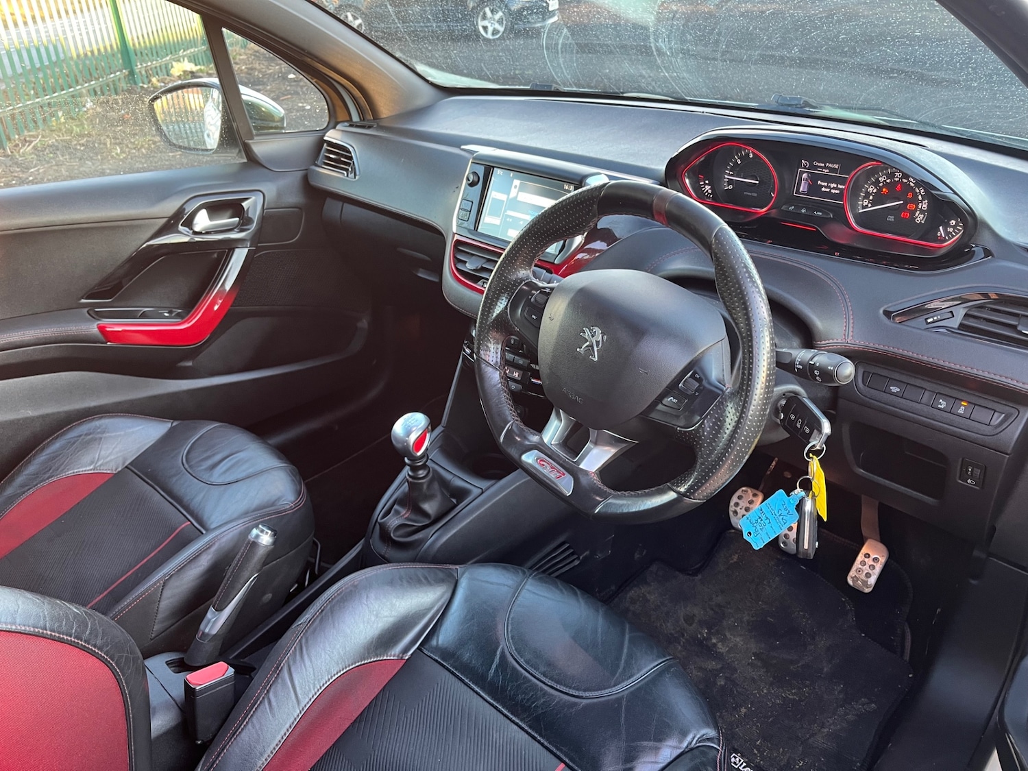 Used Peugeot 208 2013 for sale - 77249047: Photo 5