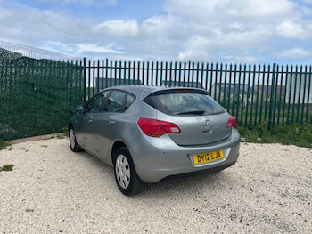 Used Vauxhall Astra 2012 for sale - 78520714: Photo