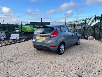 Used Ford Fiesta 2009 for sale - 77210062: Photo