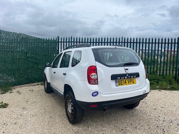 Used Dacia Duster 2014 for sale - 78630346: Photo