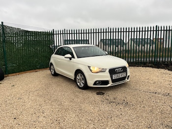 Used Audi A1 2010 for sale - 77502733: Photo