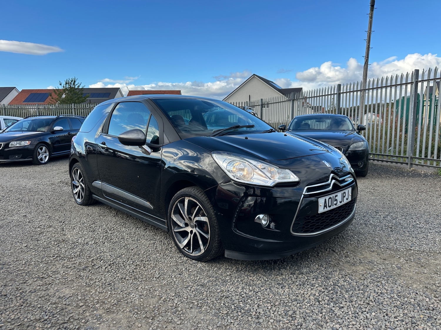 Used Citroen DS3 2015 for sale - 76037160: Photo 1