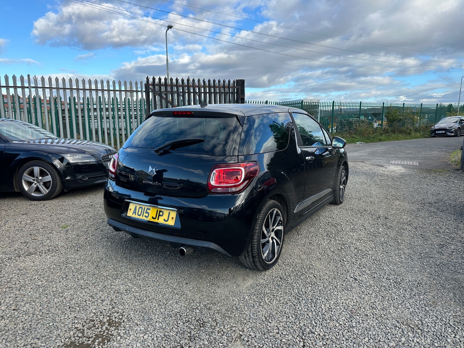 Used Citroen DS3 2015 for sale - 76037160: Photo 4