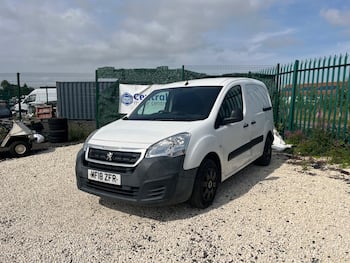 Used Peugeot Partner 2018 for sale - 79639032: Photo