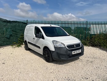 Used Peugeot Partner 2018 for sale - 79639032: Photo