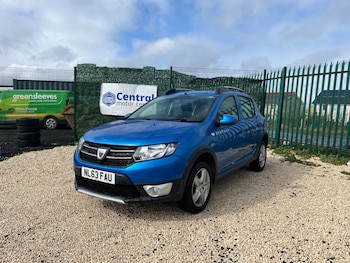 Used Dacia Sandero Stepway 2013 for sale - 78122817: Photo