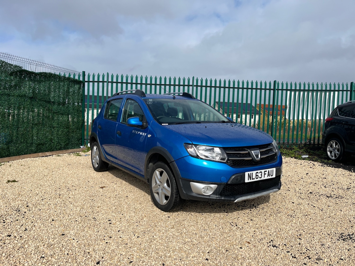 Used Dacia Sandero Stepway 2013 for sale - 78122817: Photo 2