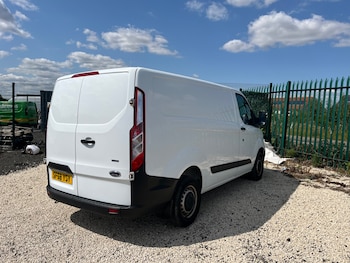 Used Ford Transit Custom 2018 for sale - 79264052: Photo