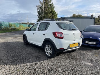 Used Dacia Sandero Stepway 2014 for sale - 75968764: Photo