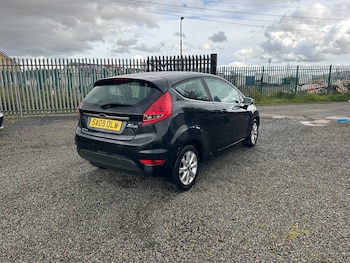 Used Ford Fiesta 2009 for sale - 76071451: Photo