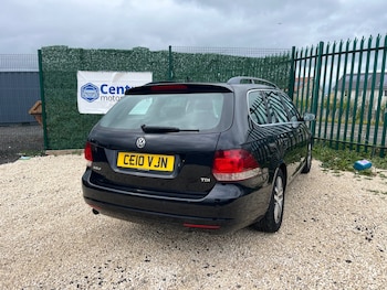 Used Volkswagen Golf 2010 for sale - 78254196: Photo