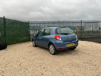 Used Renault Clio 2011 for sale - 77380743: Photo