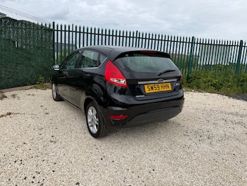 Used Ford Fiesta 2010 for sale - 78767814: Photo