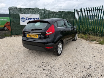 Used Ford Fiesta 2010 for sale - 78767814: Photo