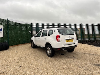 Used Dacia Duster 2013 for sale - 77502913: Photo